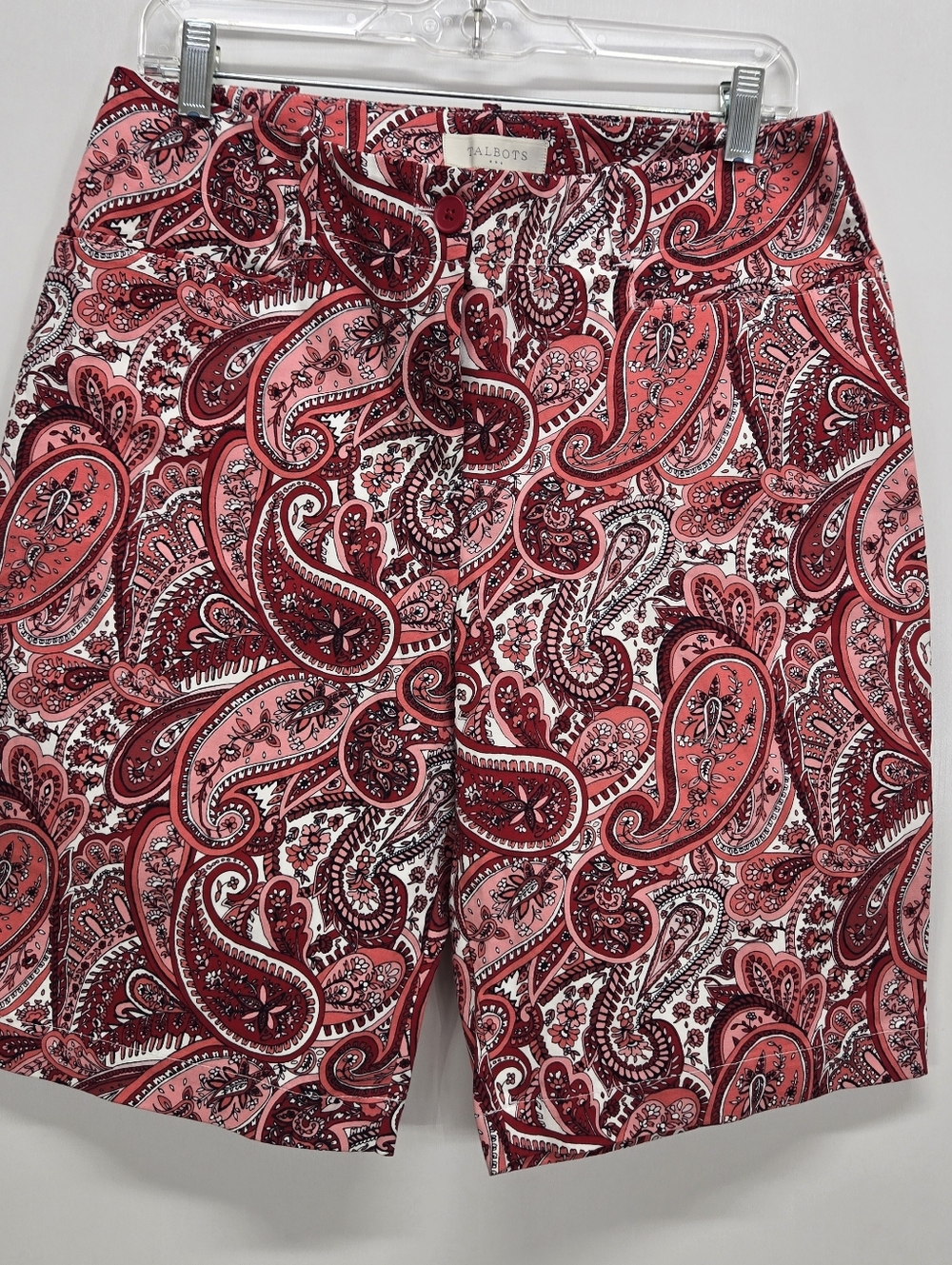 Talbots Womens Paisley Print Shorts Size 8 Red Pink White Flat Front 10" Inseam‎